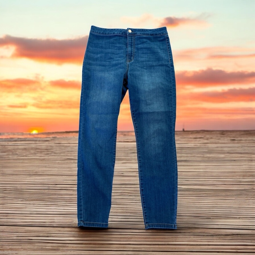 Guess High Rise Blue Jeans